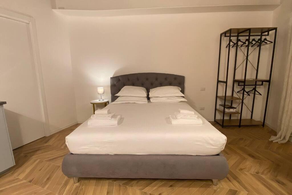 Brera Eleven Suite Deluxe Milano Exteriör bild